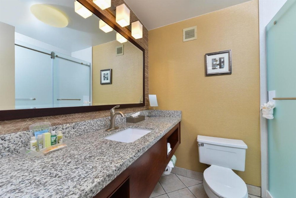 Room image 5